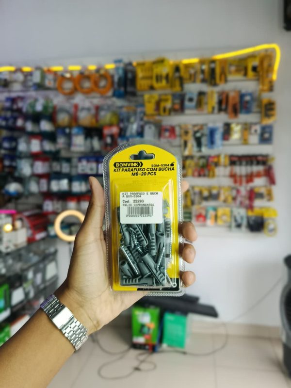 Kit Parafuso com Bucha M8 – 20 pçs