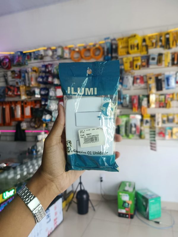 Placa c/ 2 Interruptores Simp 10A Lev Ilumi
